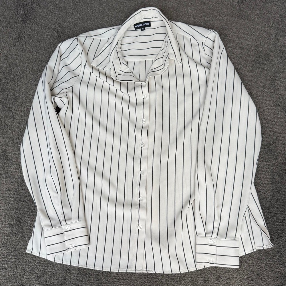 Modern Works Womens Small White Black Pinstripe Button Down Blouse Long Sleeve